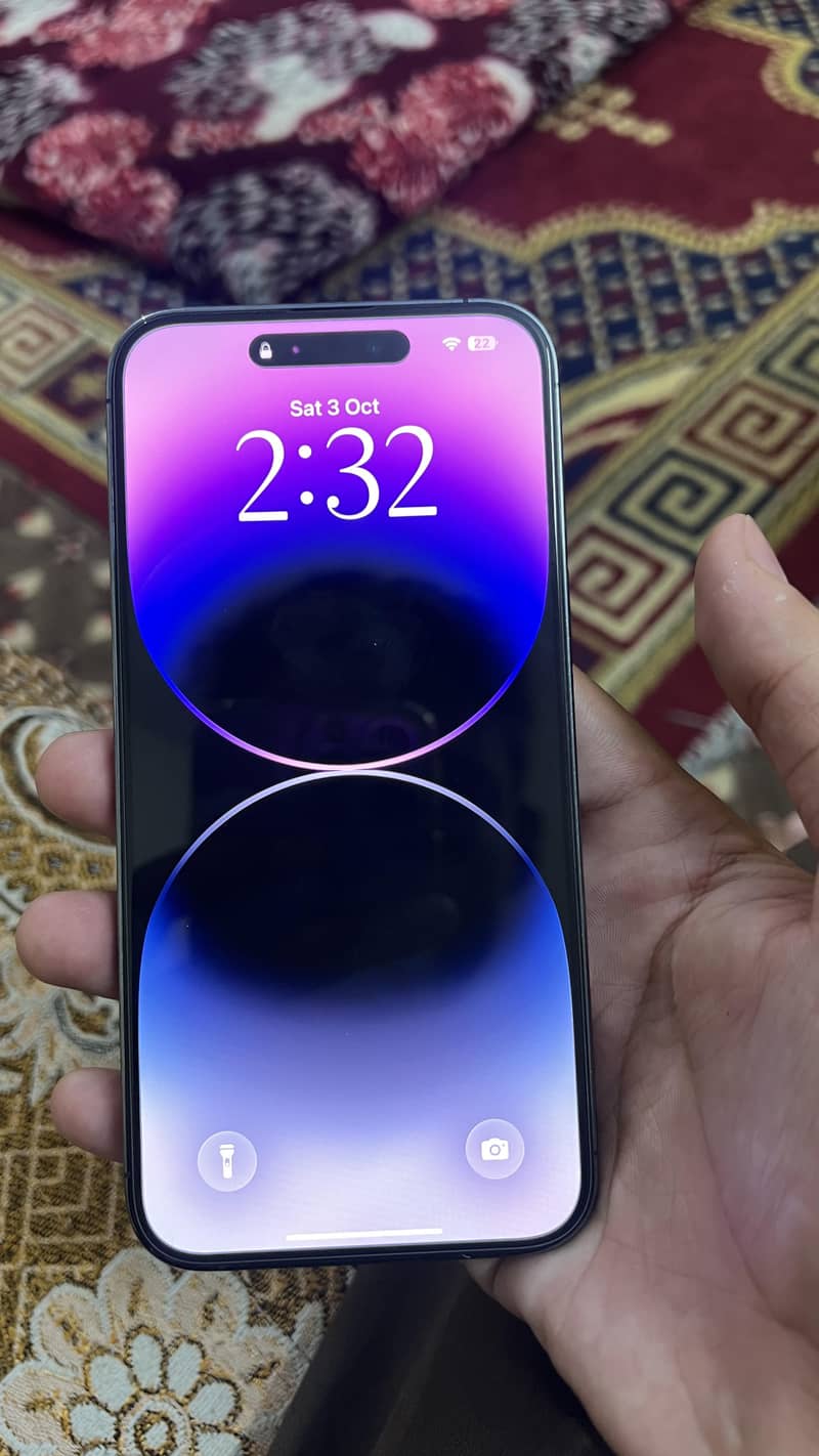 Apple iPhone 14 Pro Max 0