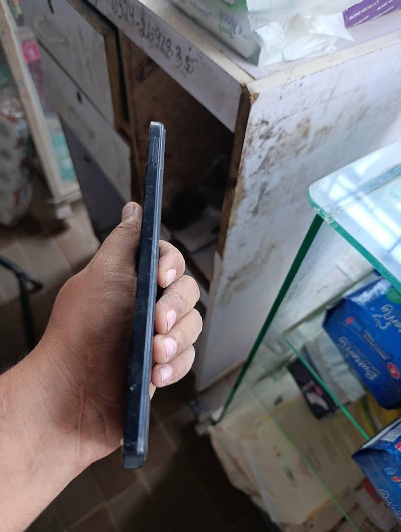 Xiaomi Redmi Note 12 4
