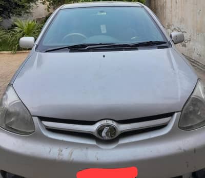 Toyota Platz 2003