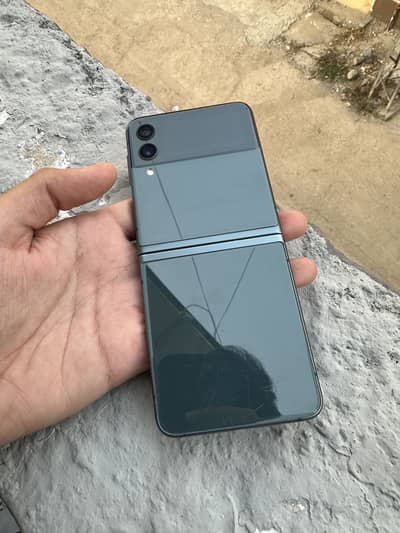 Samsung Mobile Z Flip 3
