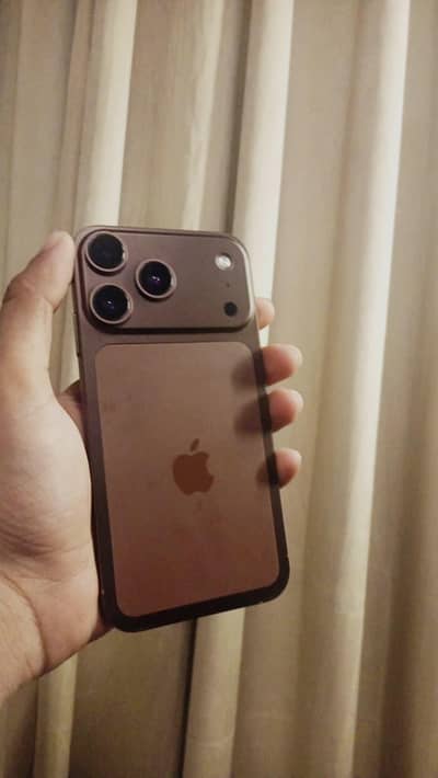 Apple iPhone XR Convert 18 Pro