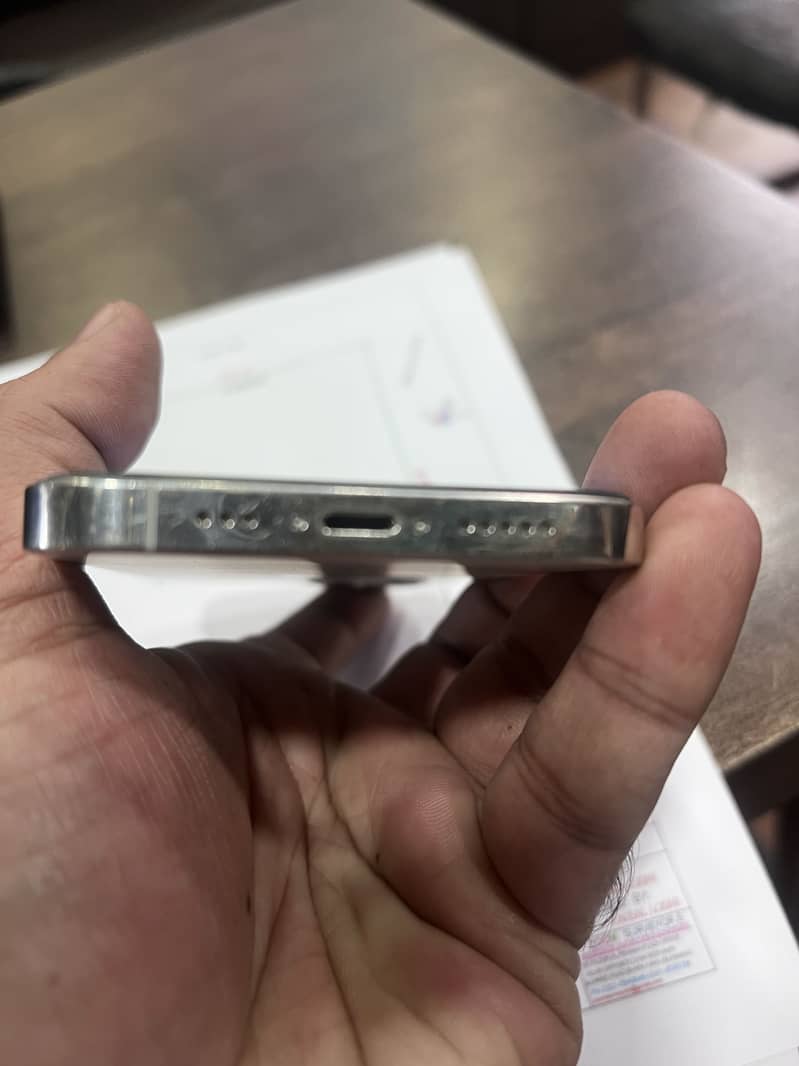 Apple iPhone 12 pro 6