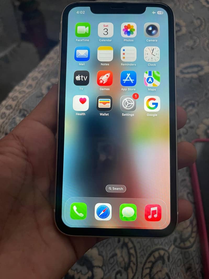 Apple iPhone 11 7