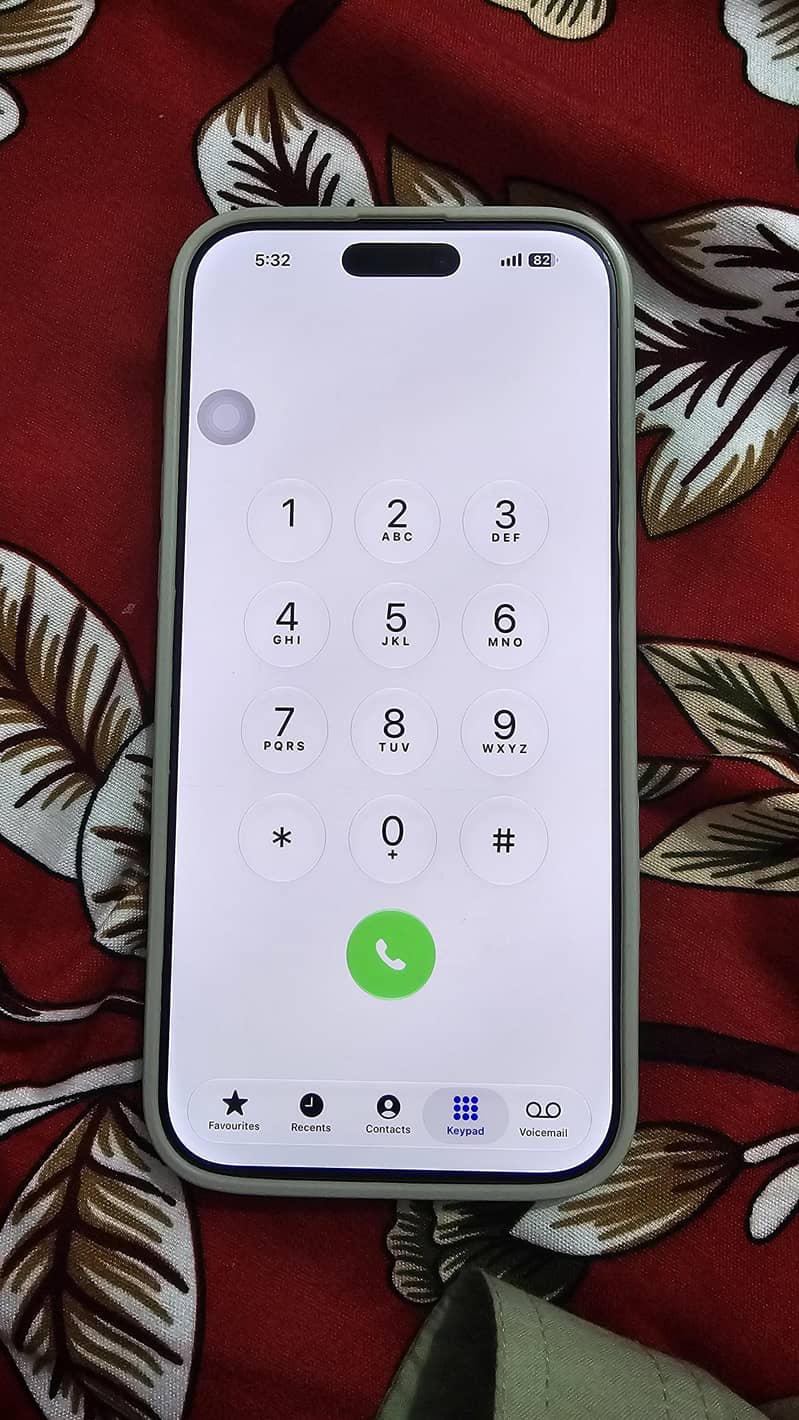 Apple iPhone 16 Pro Max 1