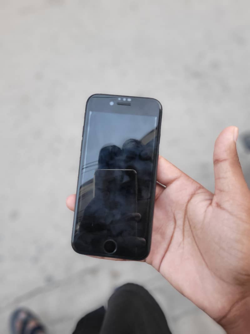 Apple iPhone SE 2