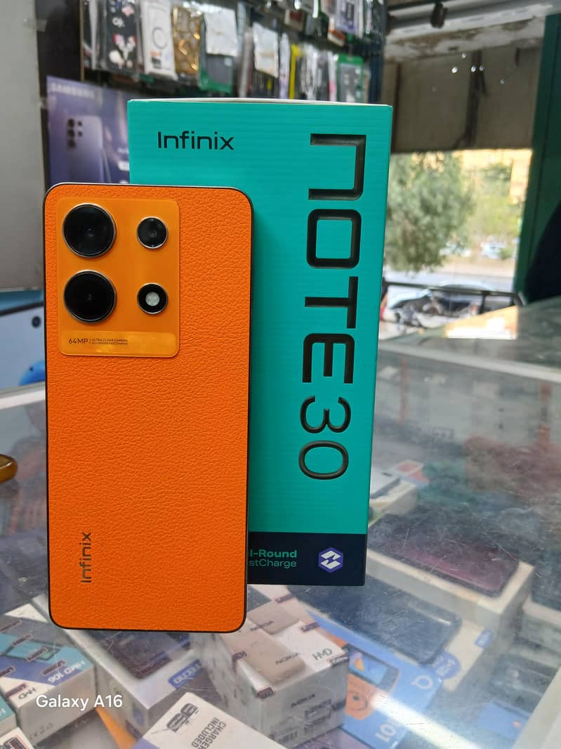 infinix note 30 8/256 0