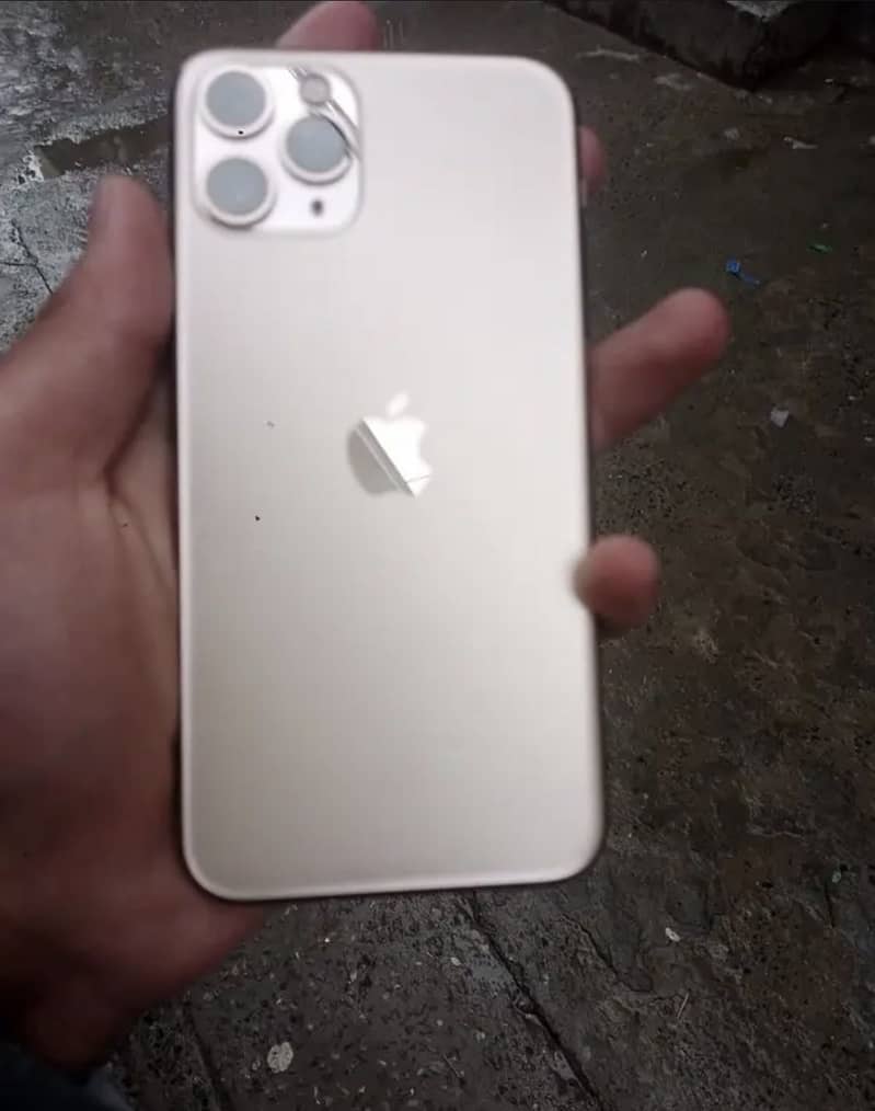 Apple iPhone 11 Pro 0