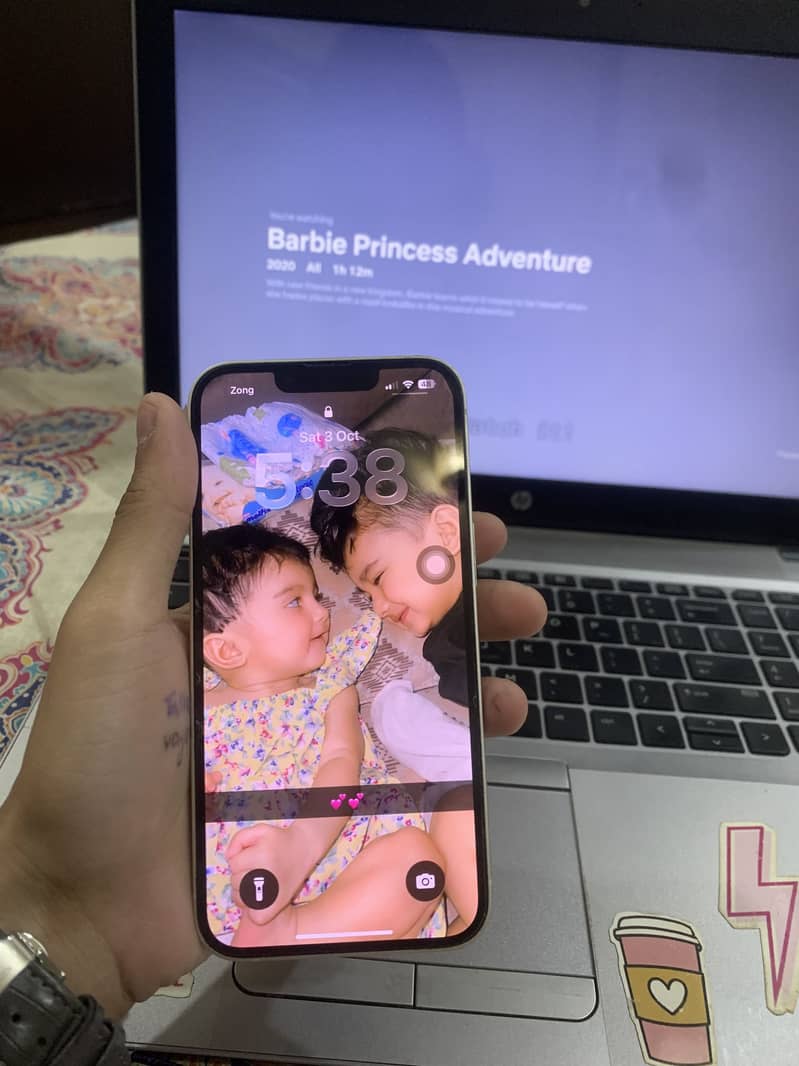 Apple iPhone 14 3