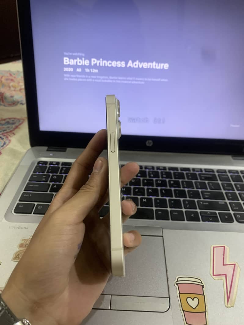 Apple iPhone 14 4