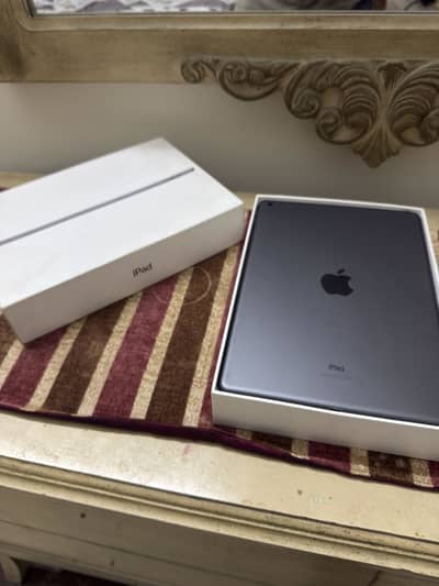 Ipad 9 gen 64gb 9/10 condition