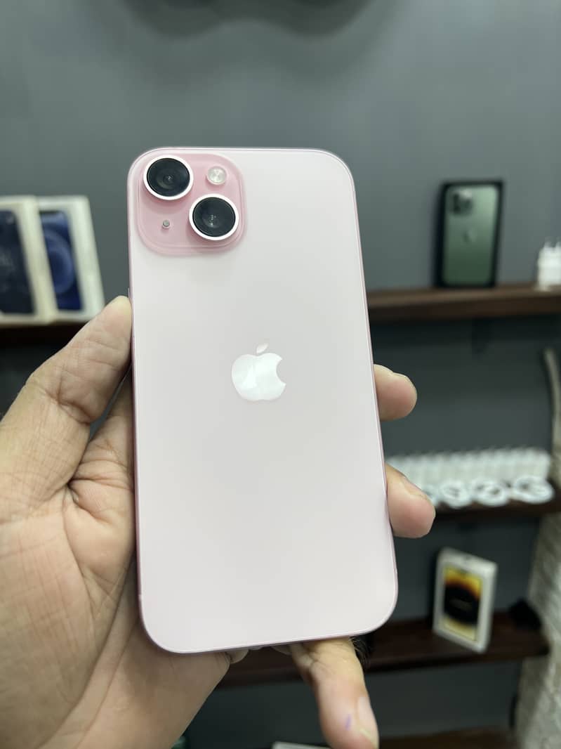 Apple iPhone 15 1
