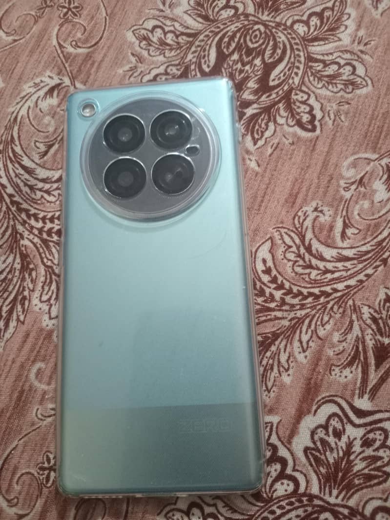 Infinix Zero 40 1