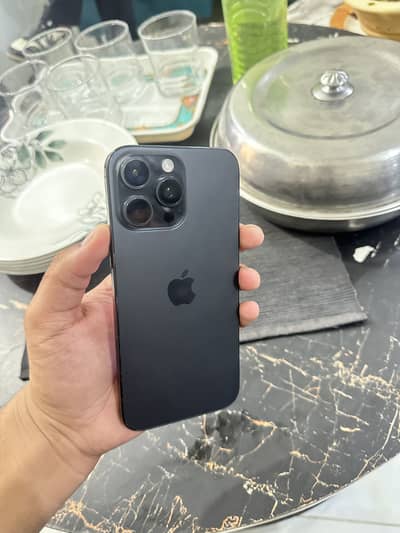 Apple iPhone 16 Pro Max