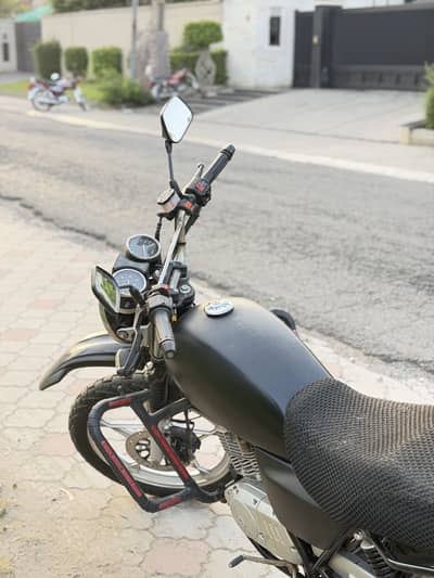 SUZUKI GS 150 SE NEW CONDITION 2022 | SUZUKI IN BIKES | TOTAL GENUINE