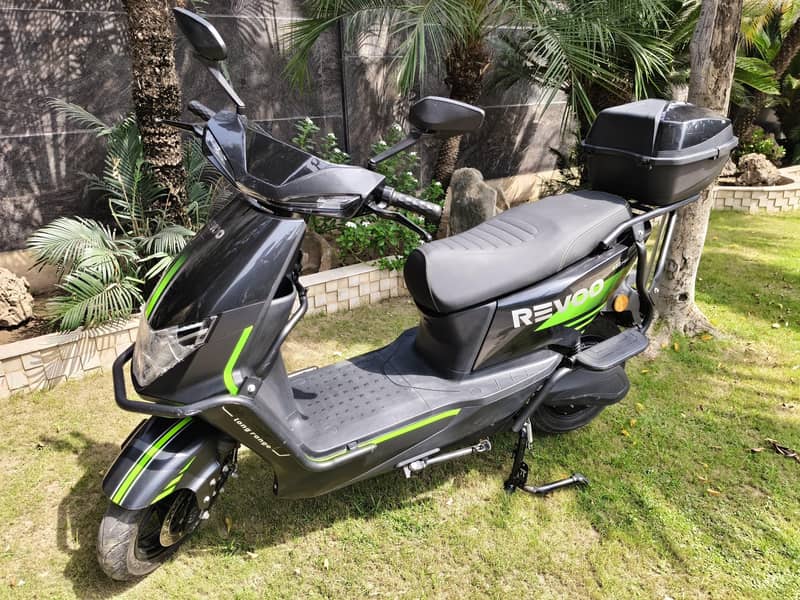 revoo c32 pro 4