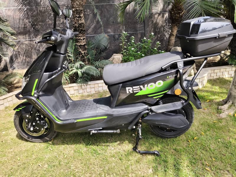 revoo c32 pro 2