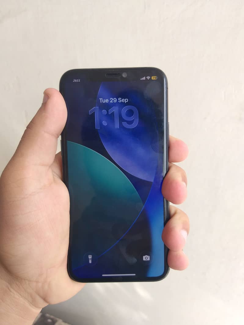 Apple iPhone 11 Pro 3