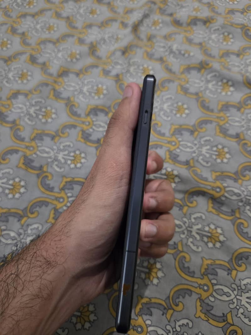 One Plus 13 12/256 1