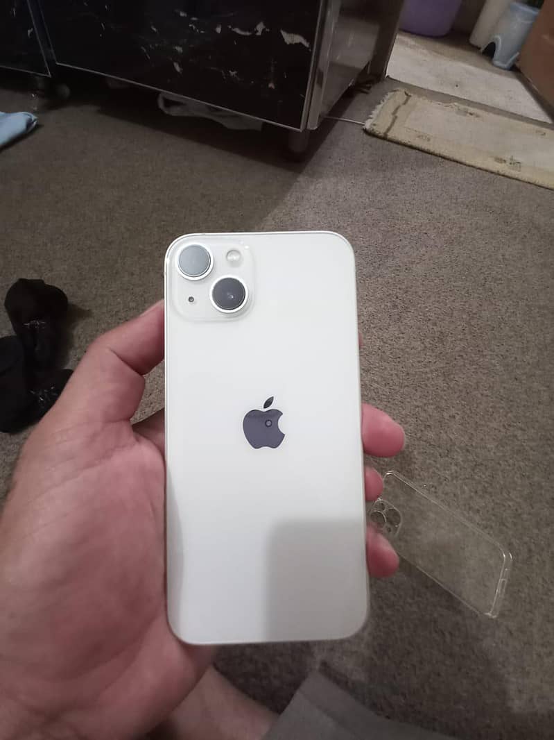 Apple iPhone 13 6