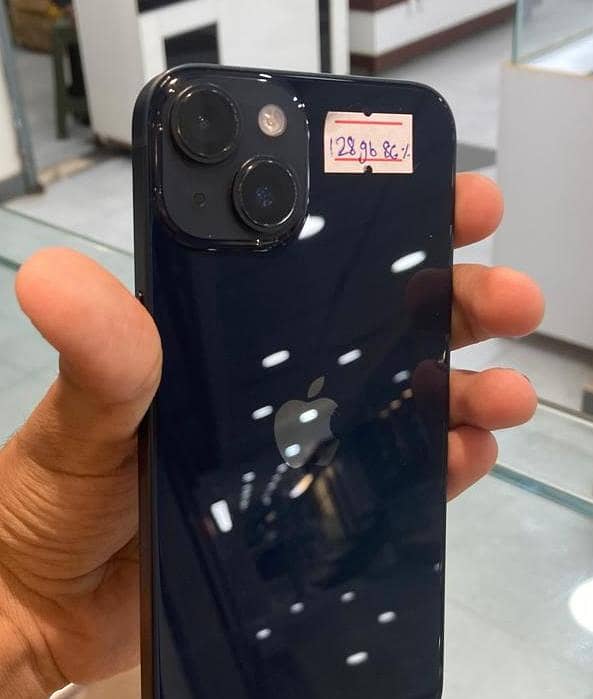 Apple iPhone 14 4