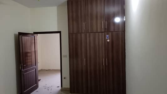 Ghouri town pH 4c2 3 mrla upr 1.5 story house for rent
