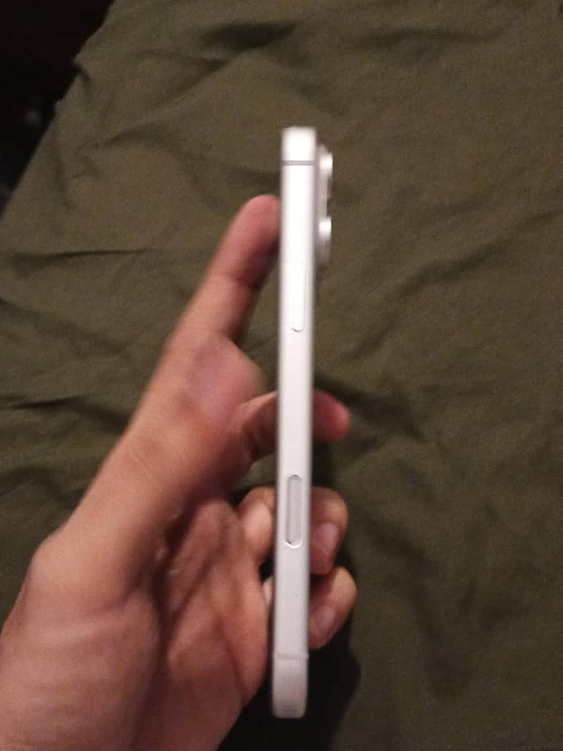 iPhone 17 Pro Max JV 2