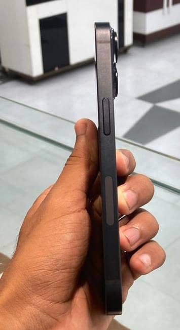 Apple iPhone 14 1