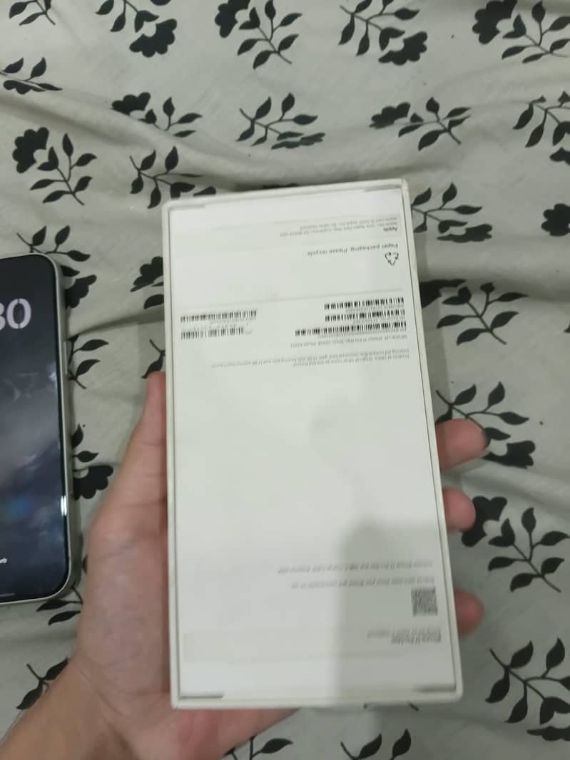 Apple iPhone 17 Pro Max 4