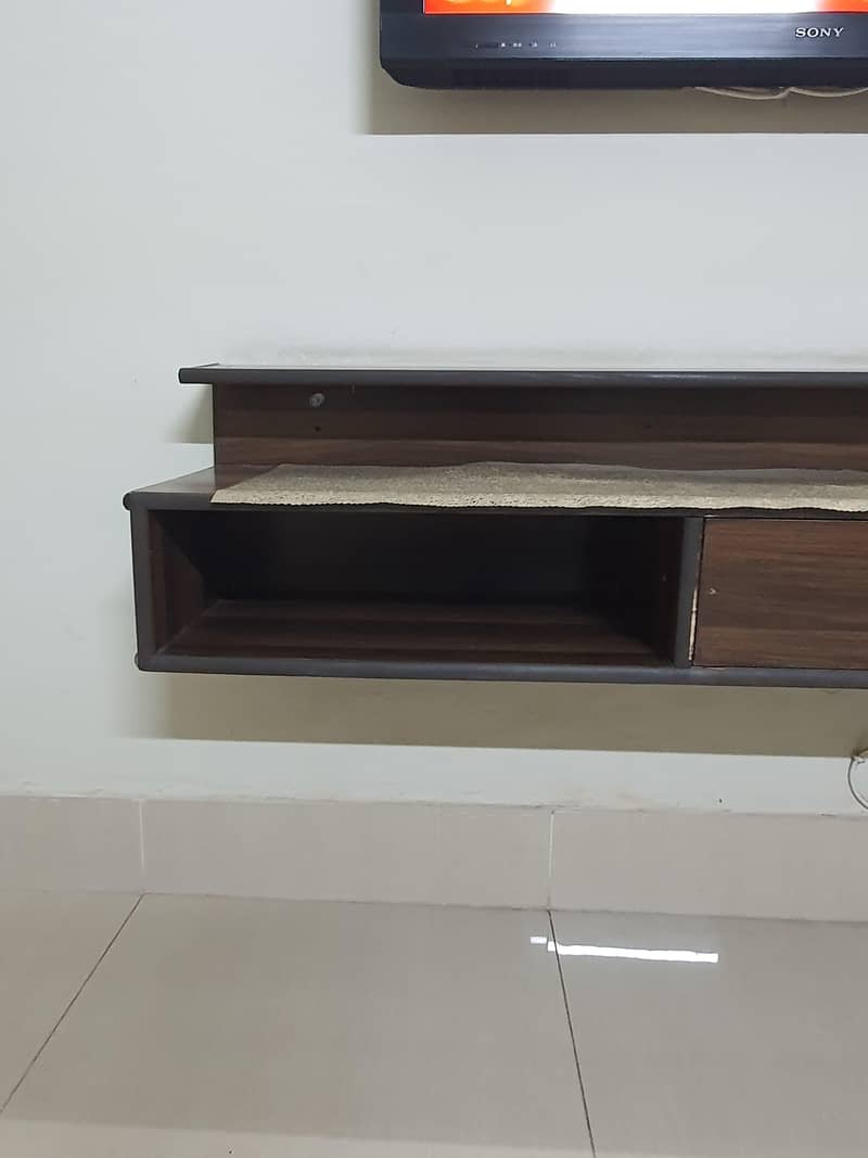 TV console 2