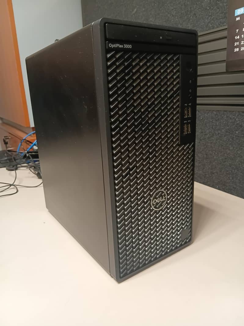 DELL OPTIPLEX 3000 0