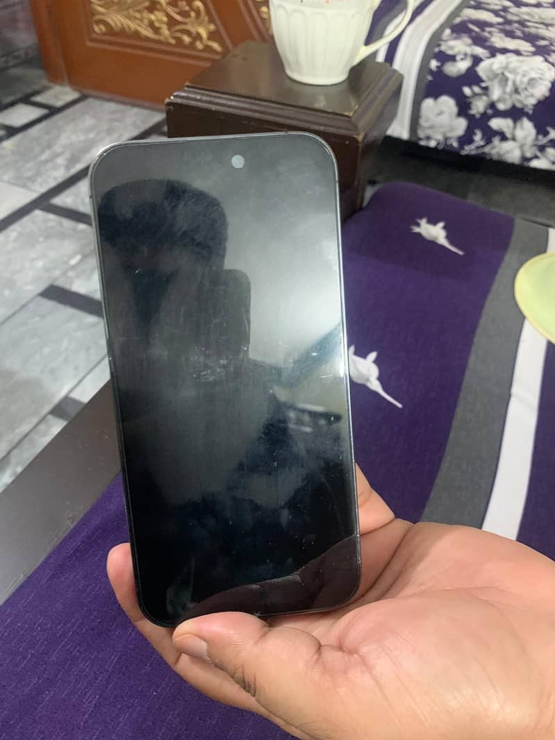 Apple iPhone 14 Pro Max 7
