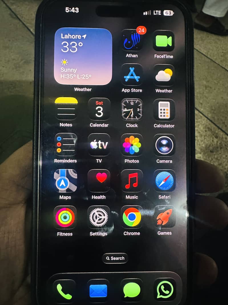 Apple iPhone 15 Pro Max 4