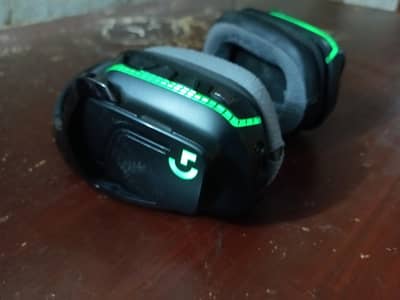 Logitech g935 wireless 7.1 gaming headset