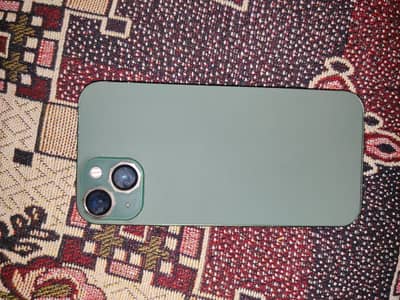 Apple iPhone 13