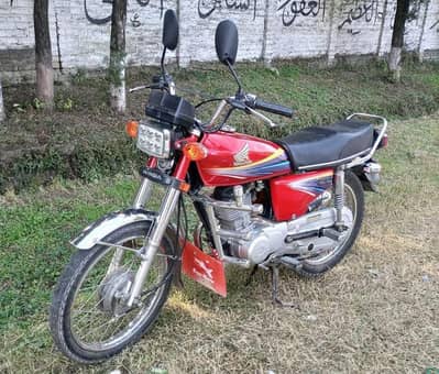 Honda 125 CG bike model 2010 for sale number 0345-7913-211