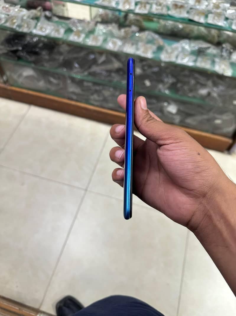 Tecno Spark 4 4