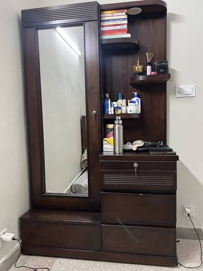 Wooden Dressing Table with Mirror for Sale
