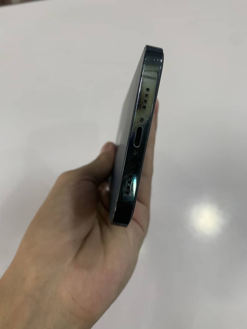 Apple iPhone 12 Pro Max 8