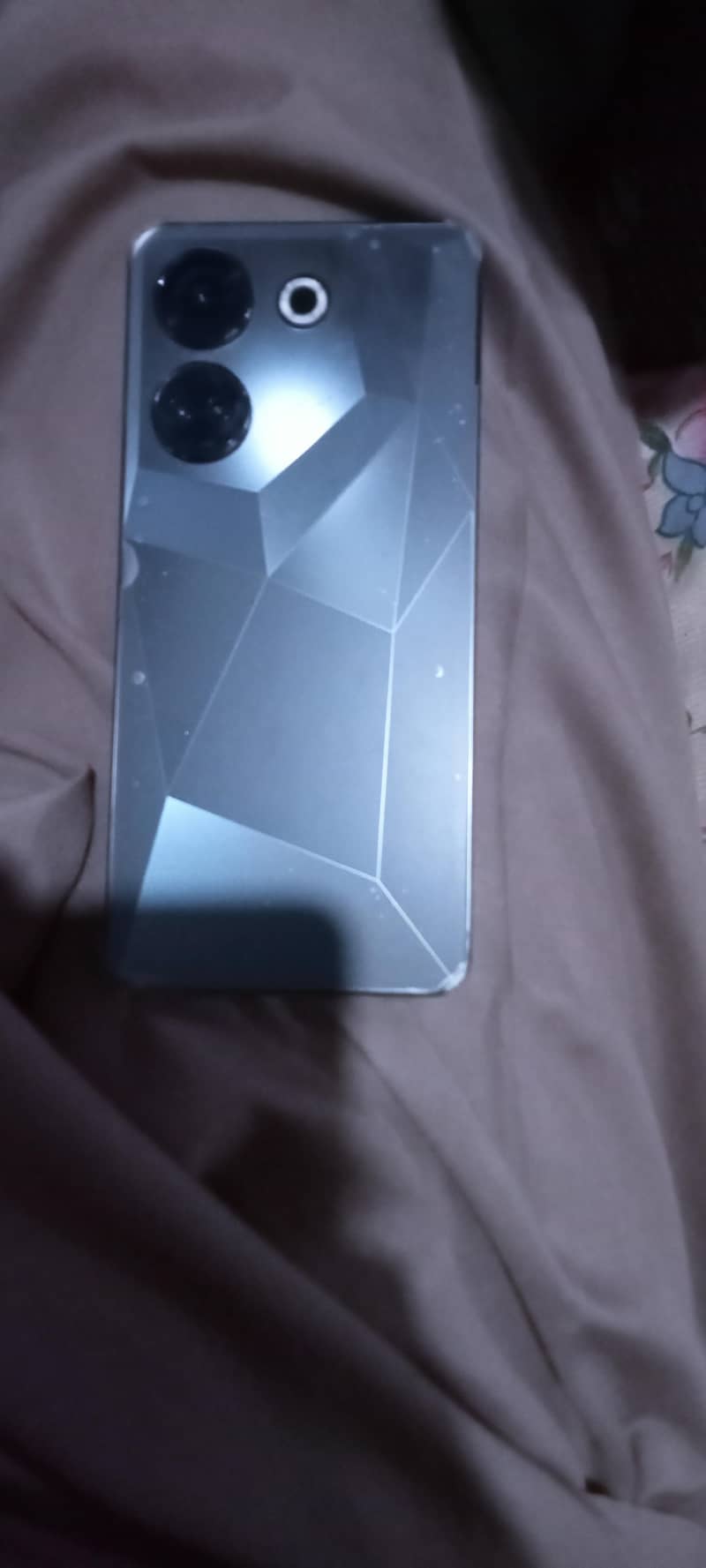 Tecno CAMON 20 3