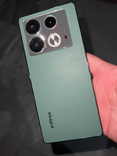 Infinix Note 40