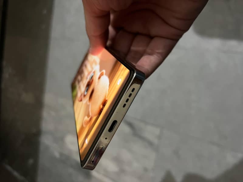 Infinix Note 40 2