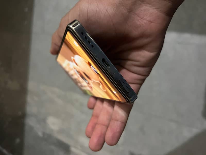 Infinix Note 40 5