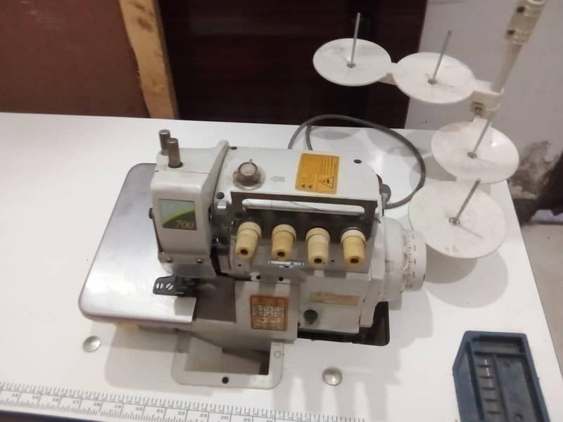 sewing machine 0