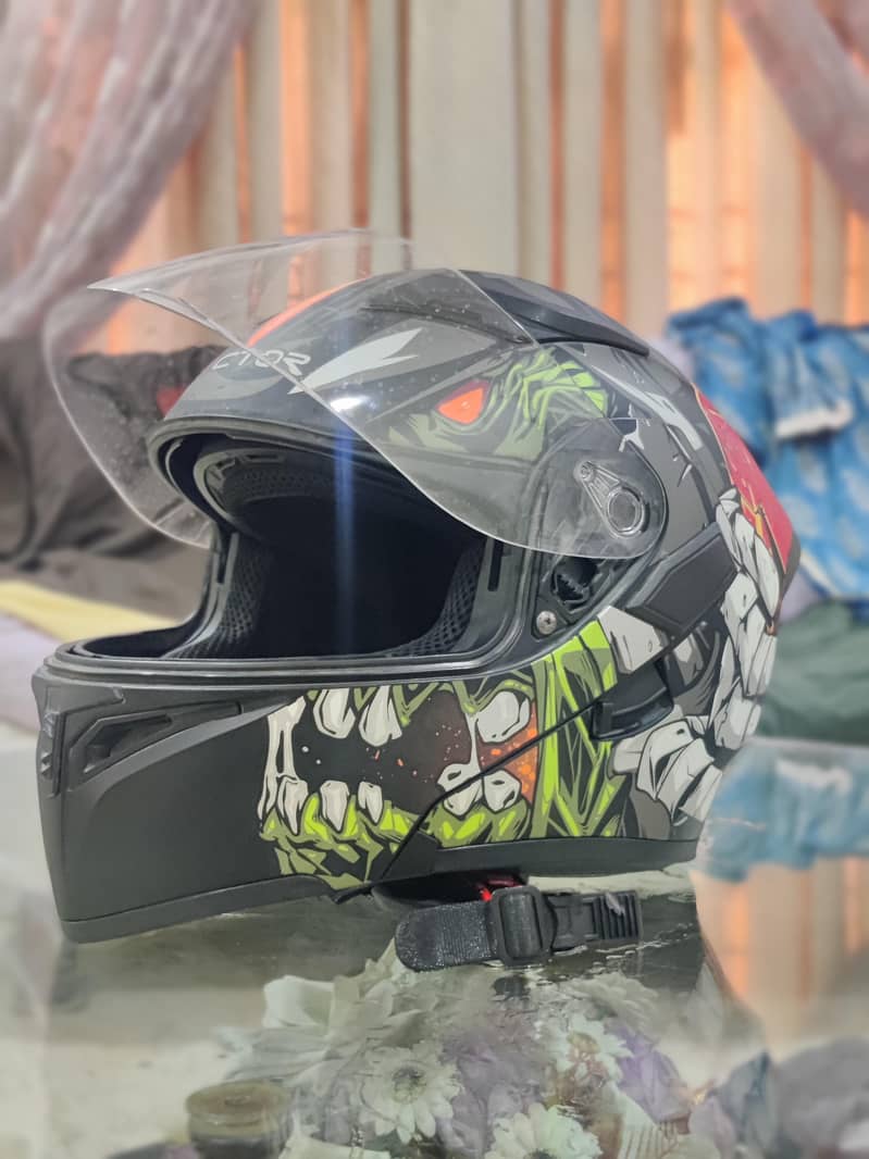 Vector Helmet 0