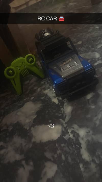 a RC car 3.7 v battery  with spoke system