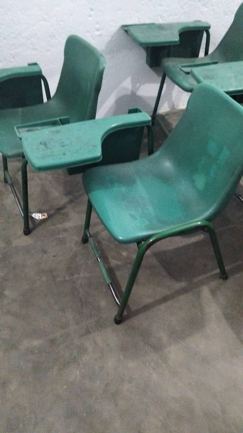 chair 0