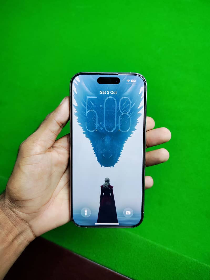 Apple iPhone 15 Pro 1