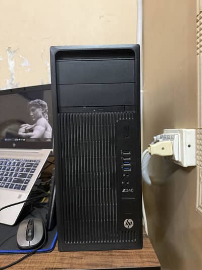 HP Z240 Xeon 1270 V6 GTX 1060 6gb