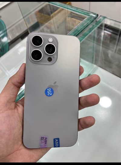 Apple iPhone 15 Pro Max