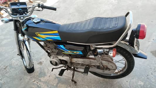 125 honda bike for sale 2011 model